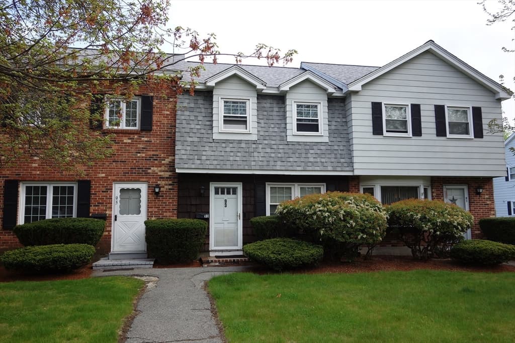 93 Pilgrim Circle #93