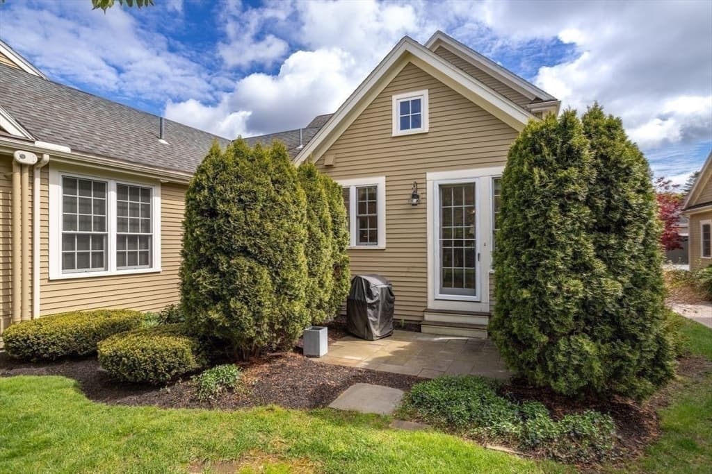 15 Wallis Drive #15 photo 5