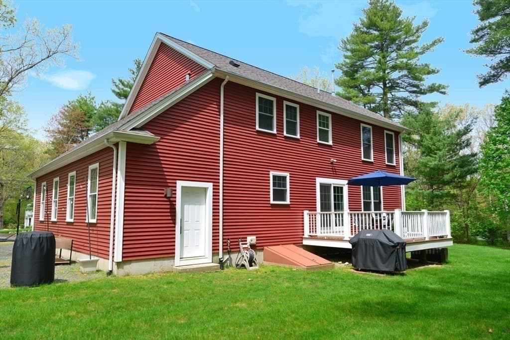 8 Lake Street photo 4