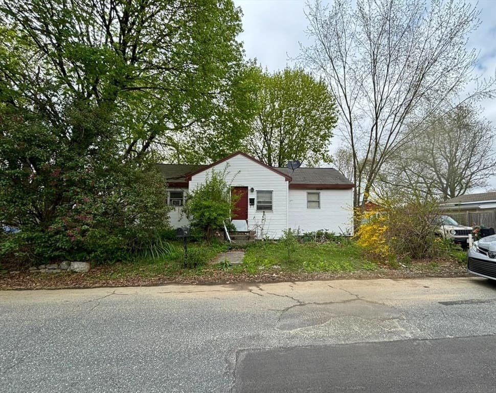 35 Epping St photo 2
