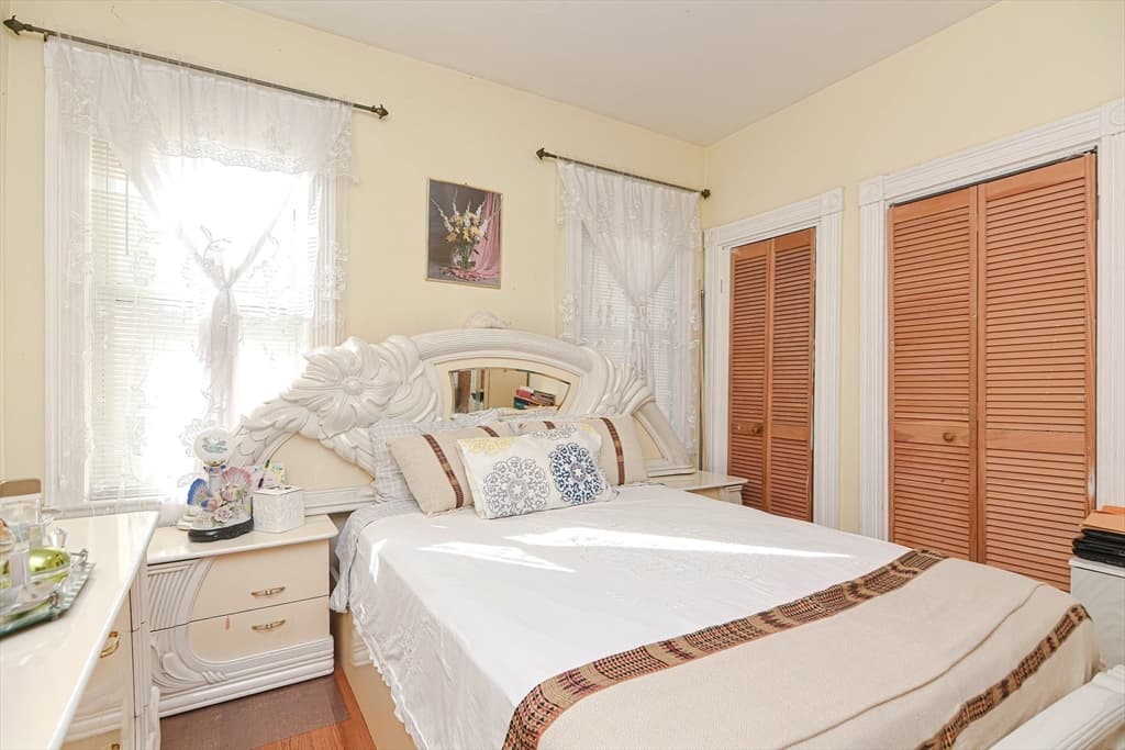 45 Mozart St ##2 photo 5