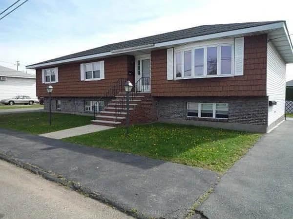 14 Michael Road #Main