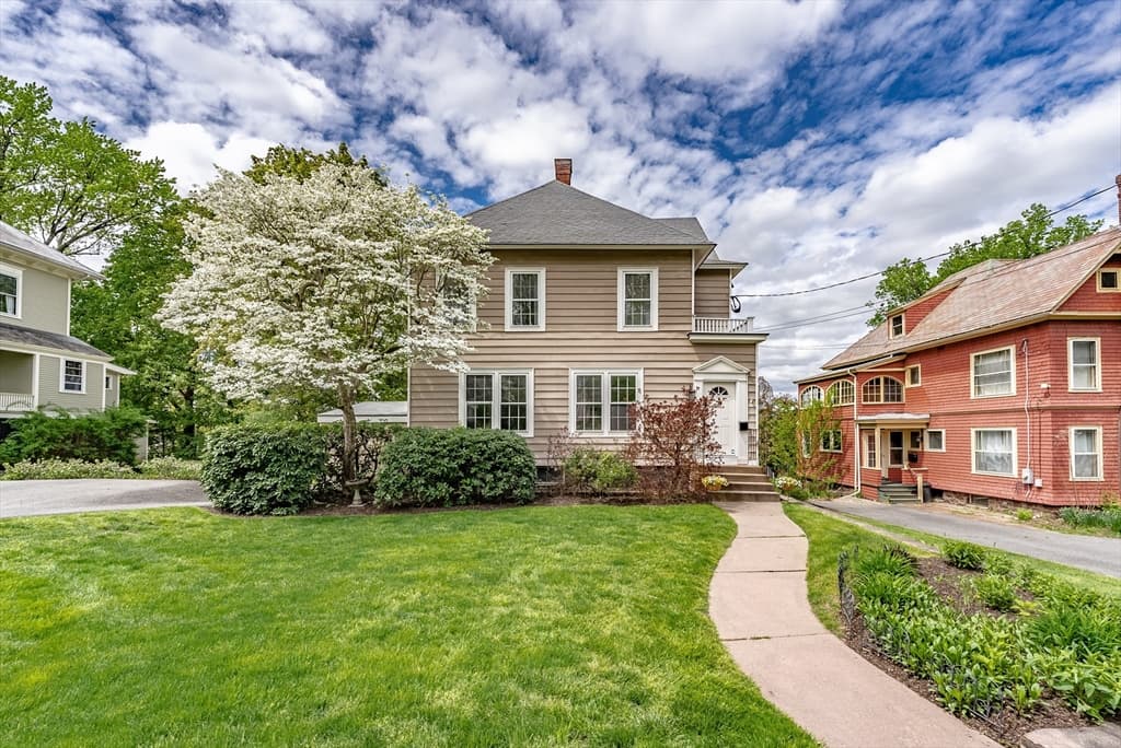 44 Highland Ave