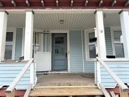 15 Wellington St photo 5