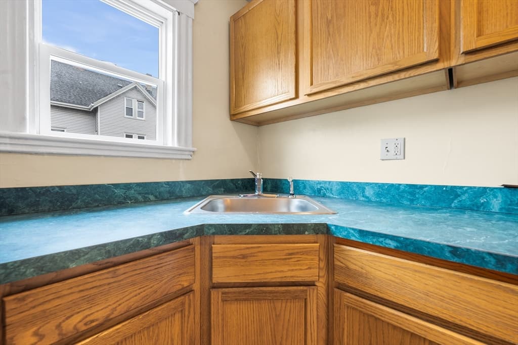 42 W Baltimore St #20 photo 5