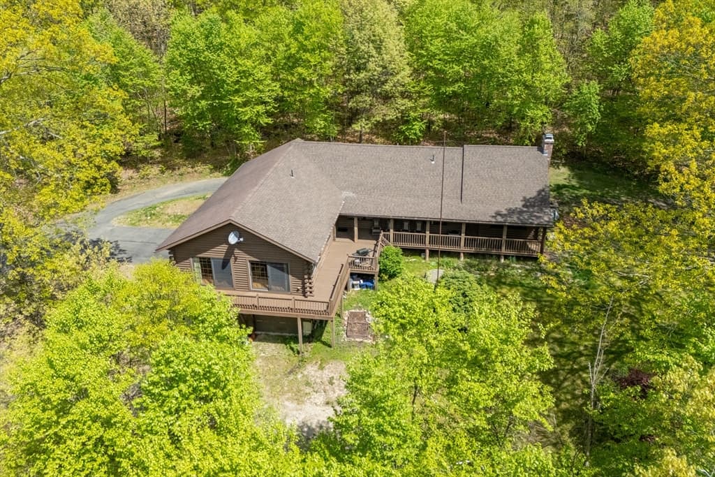 470 Mountain Road