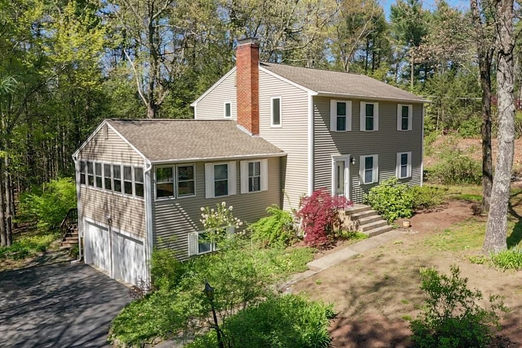 18 Spencer Drive