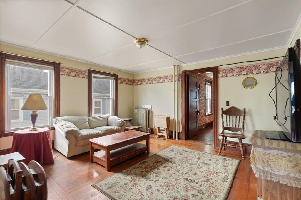 5 Buffum St photo 5