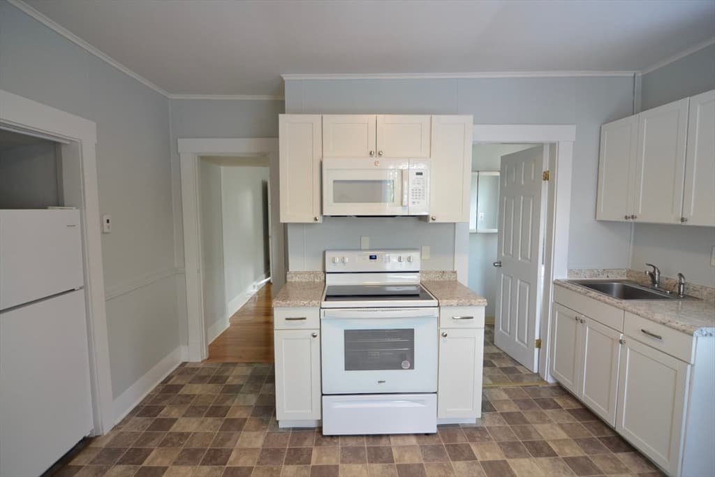 208 Irving Street #1L photo 3
