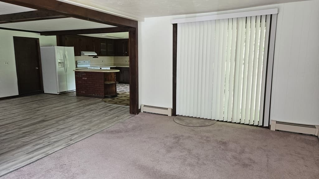 2 Hedgeway St photo 2