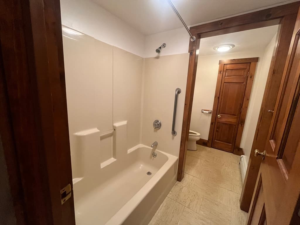 28 Fiskdale Rd. #1R photo 3