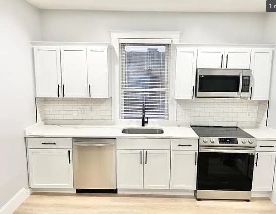 46 Saxton St #1 photo 2