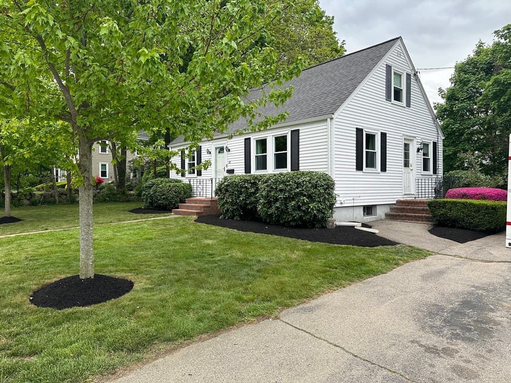 67 Carpenter St. photo 3