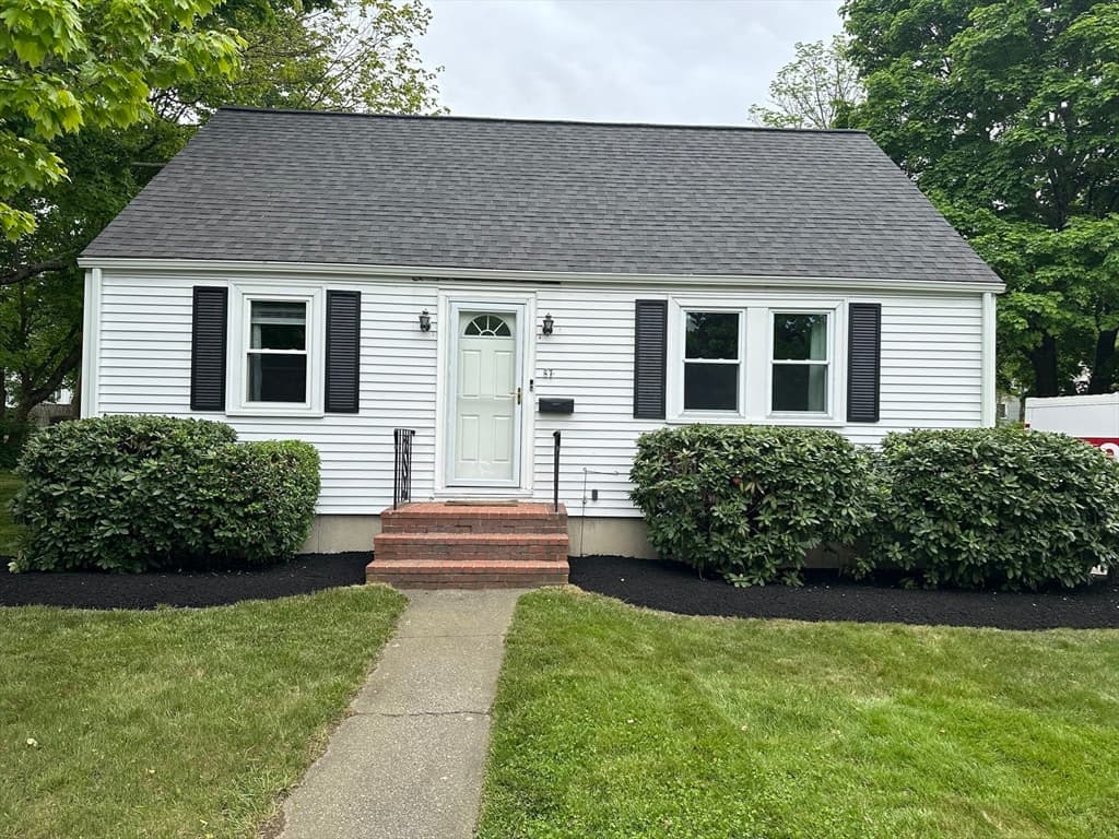 67 Carpenter St. photo 4