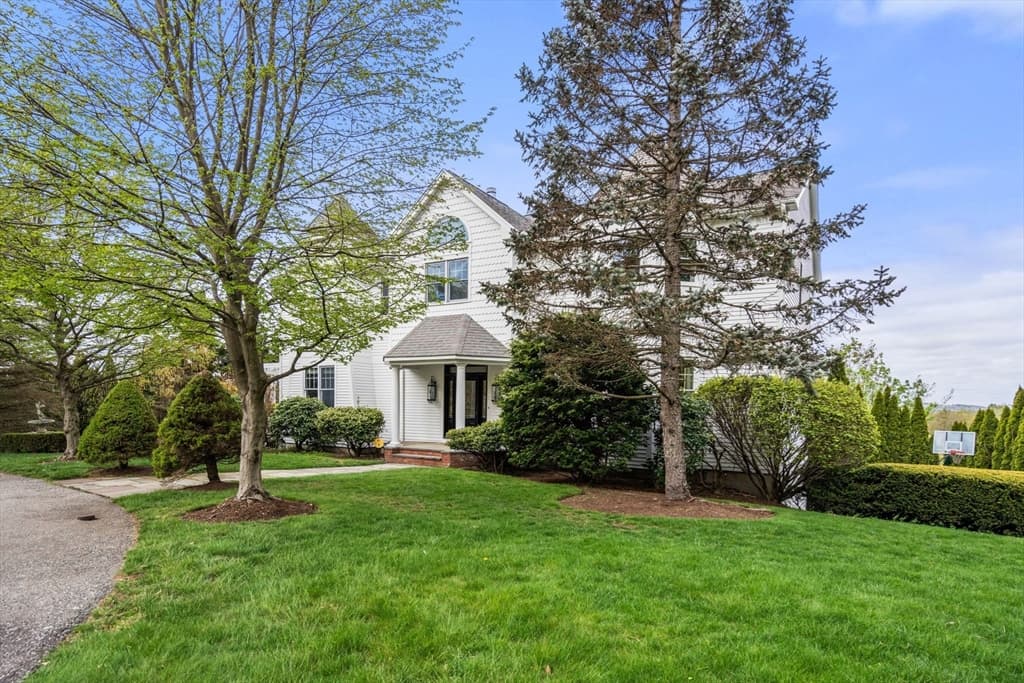1 Clock Tower Dr