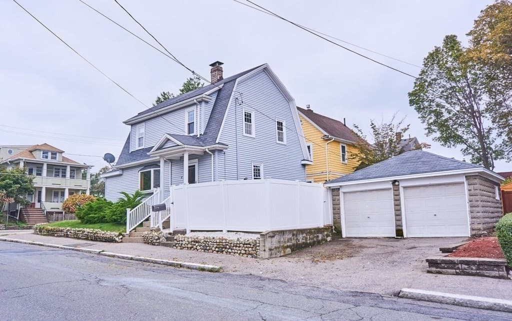 87 Gourley Rd