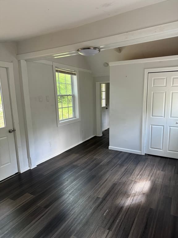 252 Amherst Road photo 5