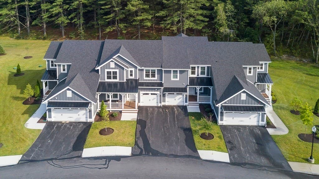 19 Lily Pond Lane #19