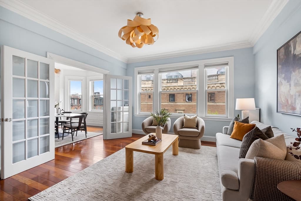 311 Commonwealth Ave #50