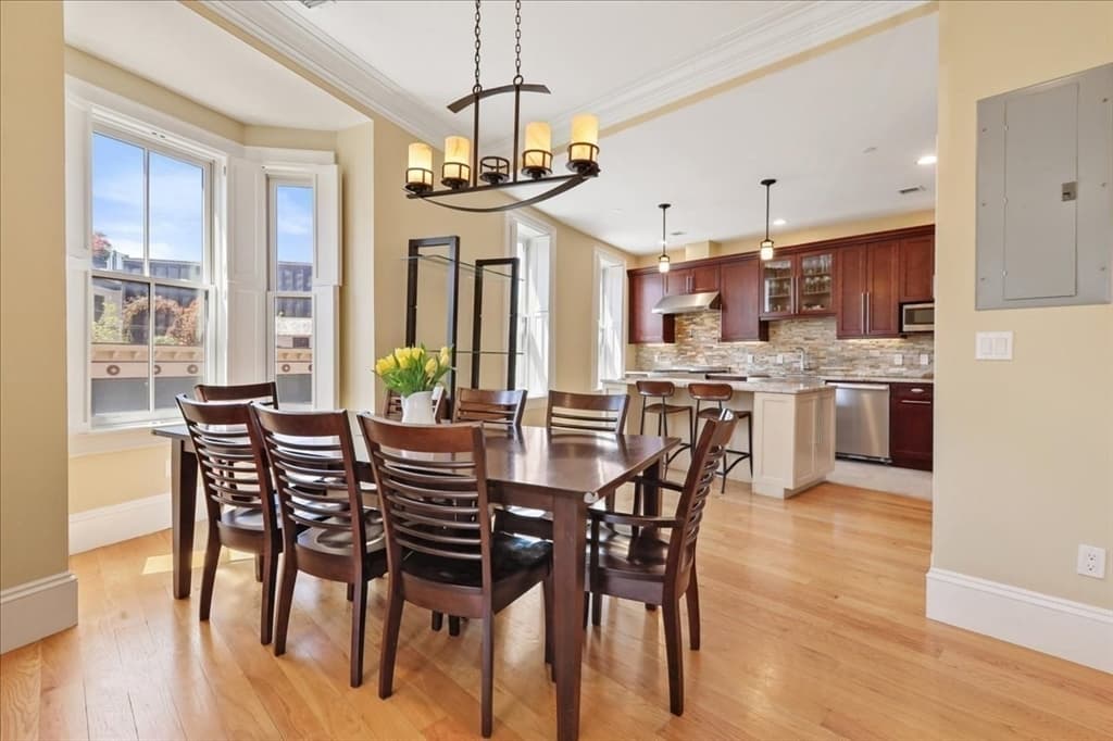 22 Chestnut Street #102 photo 4