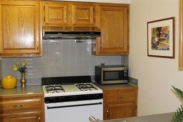 147 Kelton St #605 photo 2