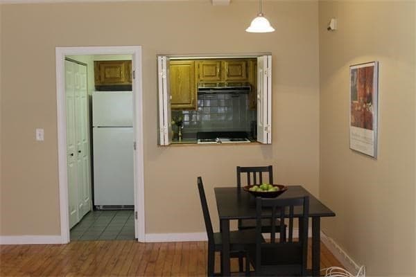 147 Kelton St #605 photo 3