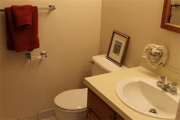 147 Kelton St #605 photo 5