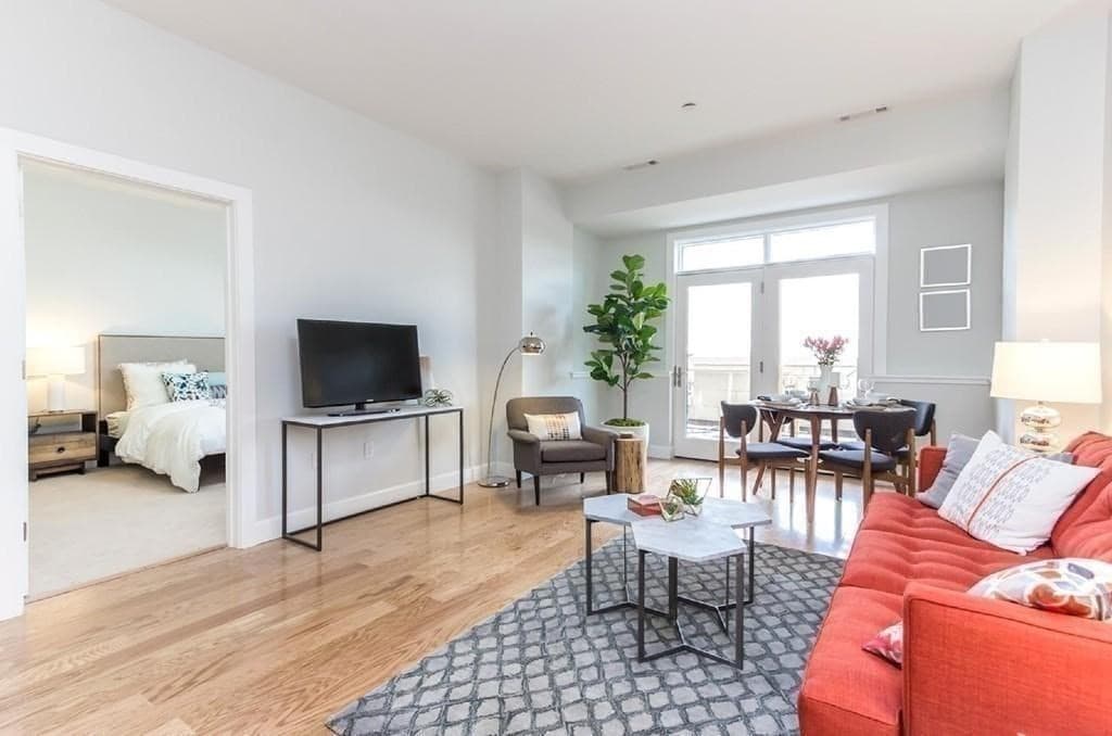 1501 Commonwealth Avenue #311 photo 2