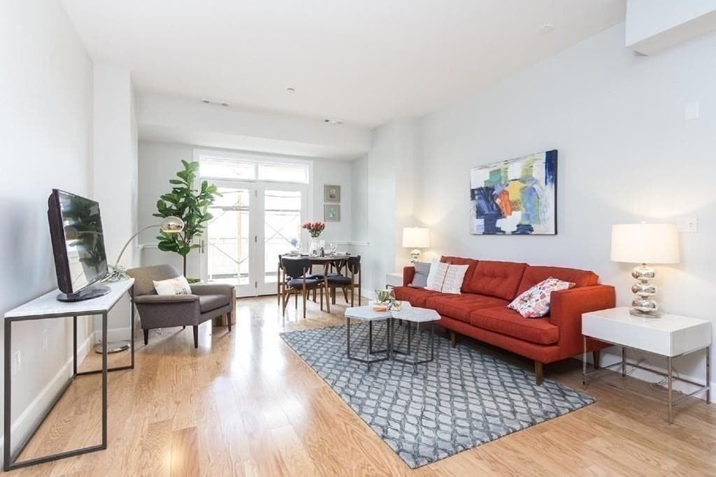 1501 Commonwealth Avenue #311
