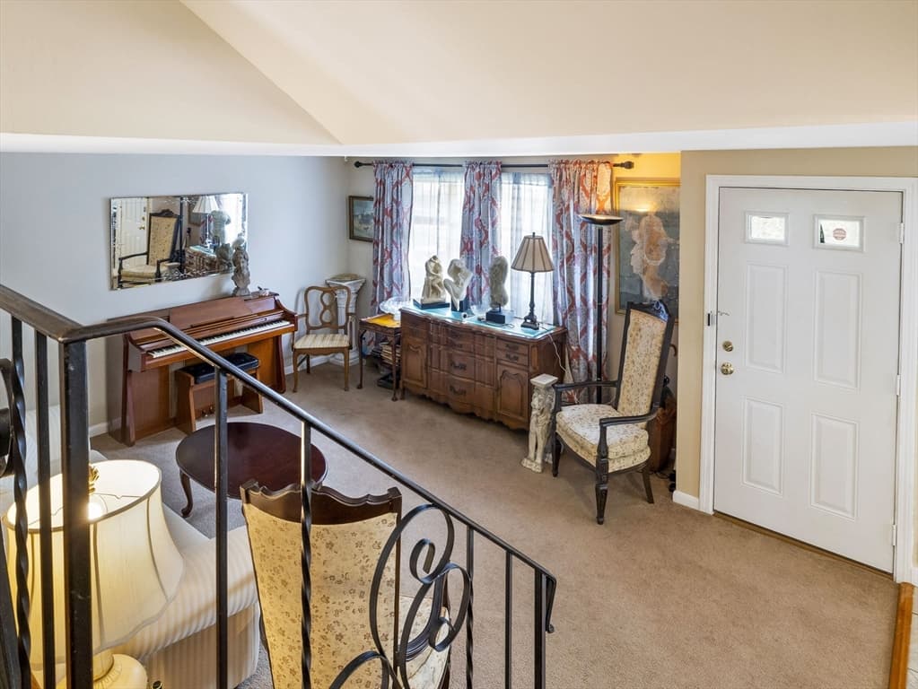 25 Claremount Avenue photo 3