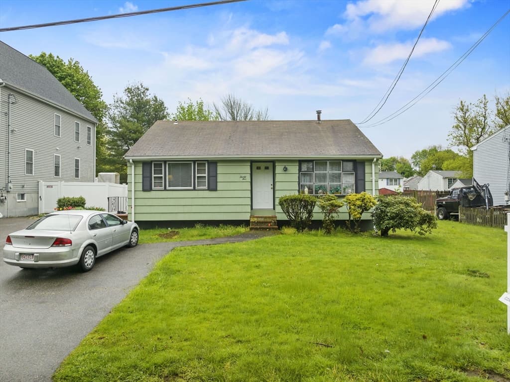25 Claremount Avenue