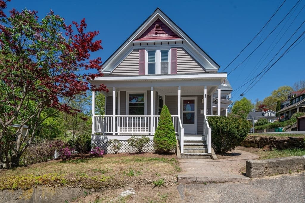28 Essex St photo 3