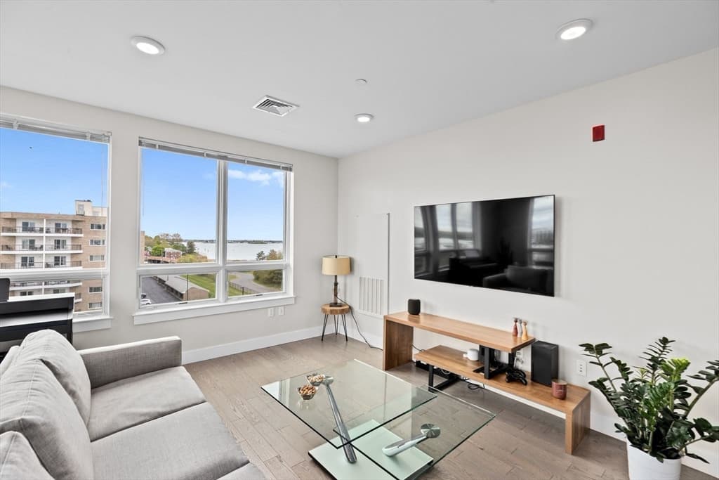 130 Broad Reach #508 photo 5