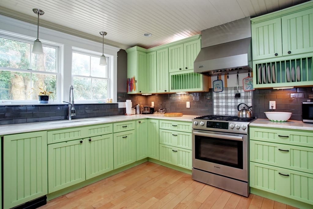 117 Gardiner Rd photo 5