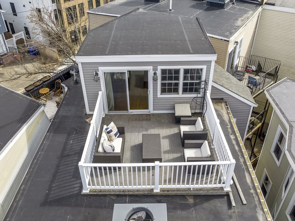 178 Dorchester Street #3