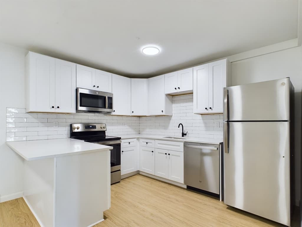 31 Vine St #22