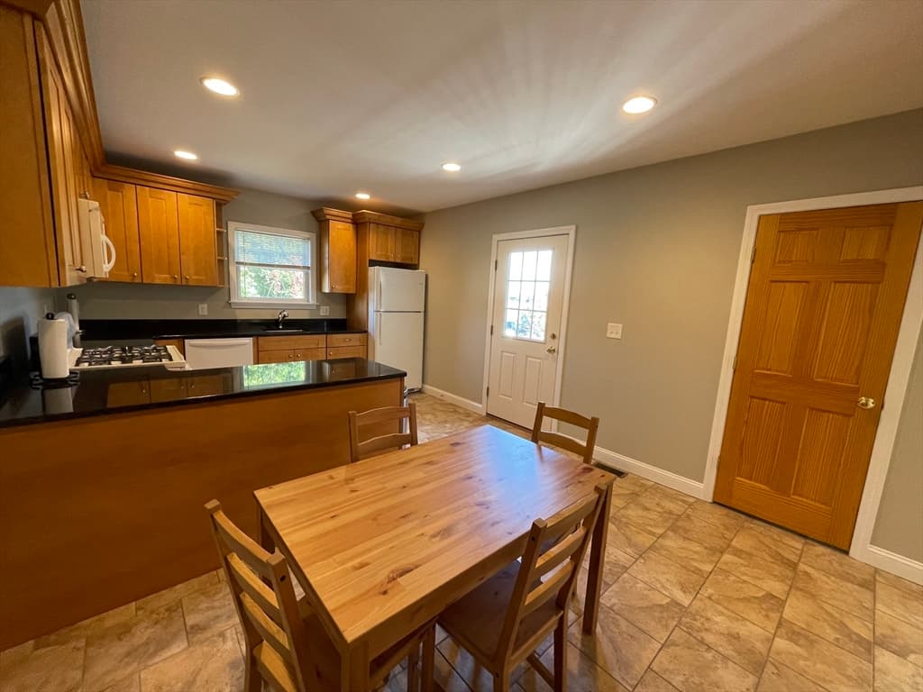 17 Emery St #17 photo 4