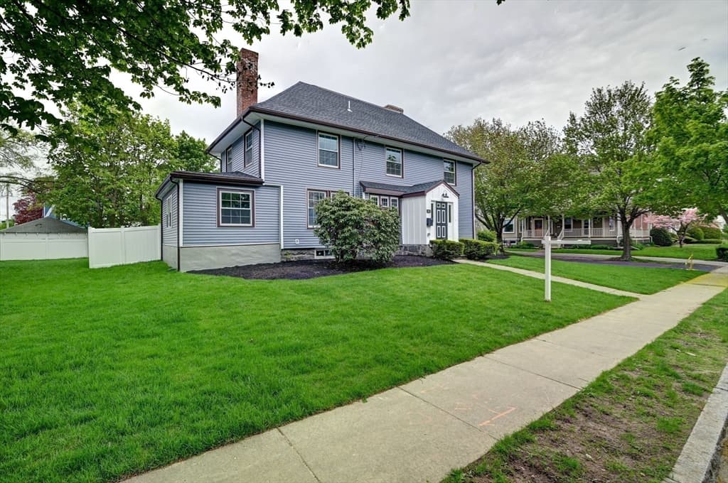 94 Merrymount Rd photo 4