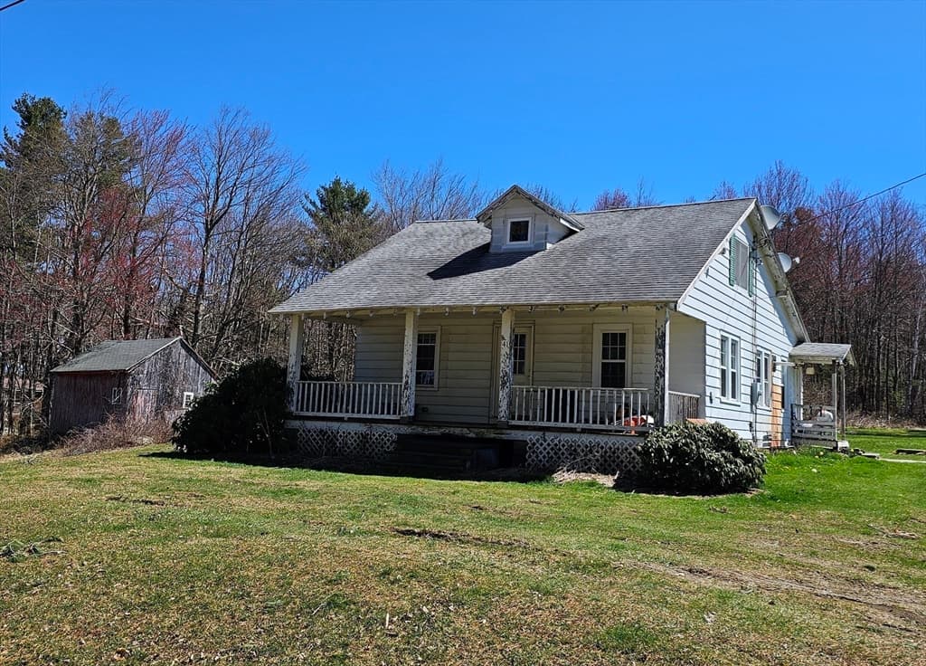 41 Dresser Hill Road photo 2