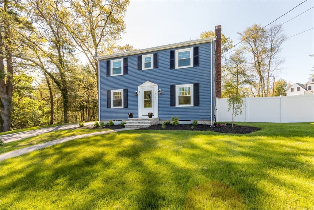 31 Thetford Ave photo 3