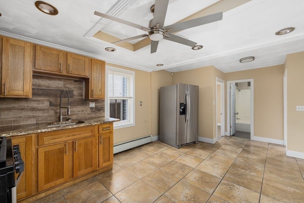 69 Mowry St #1 photo 2