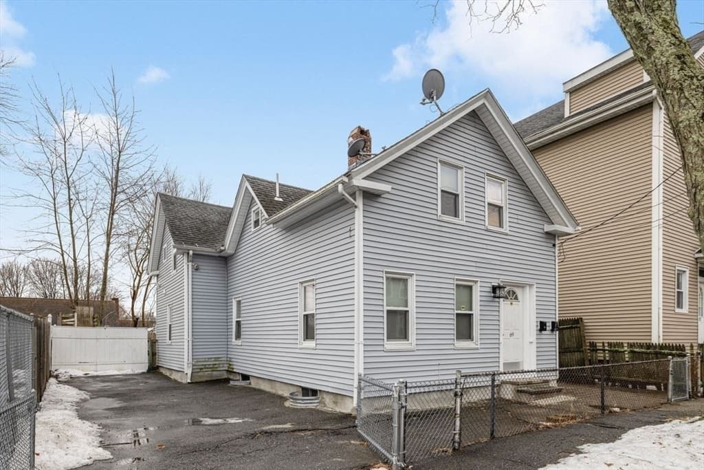 69 Mowry St #1