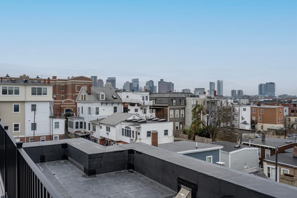 387 Sumner #PH photo 3
