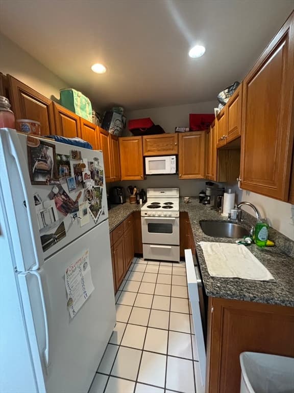172 Salem St #3 photo 4