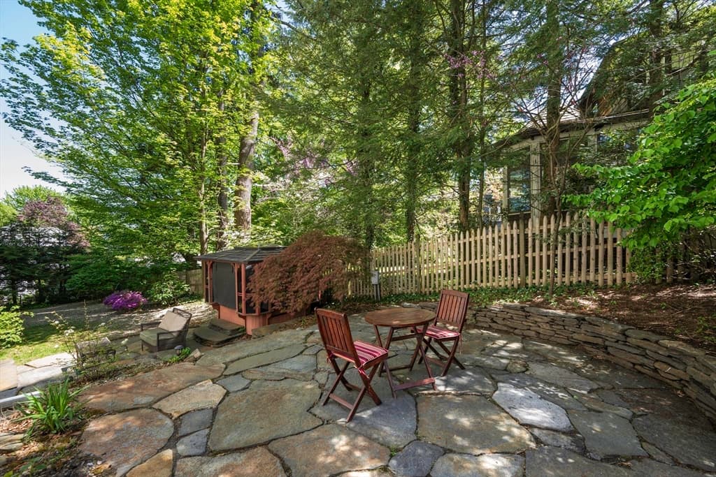 111 Prospect Street photo 5