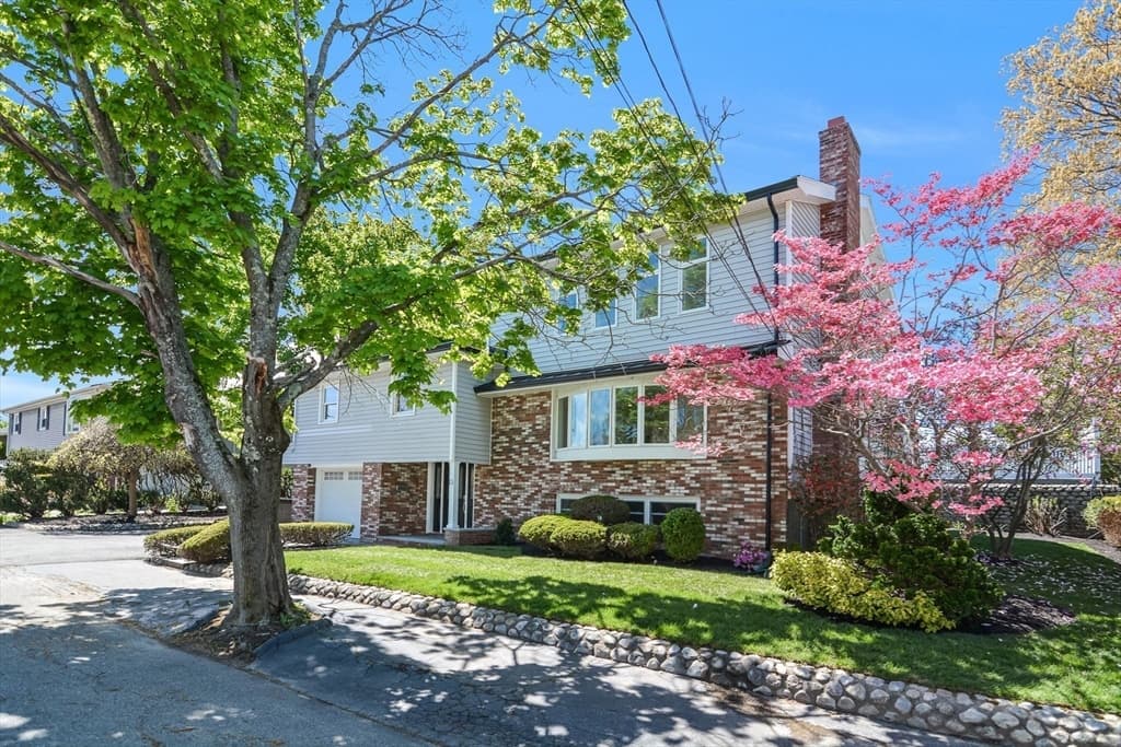 13 Doane Rd photo 5