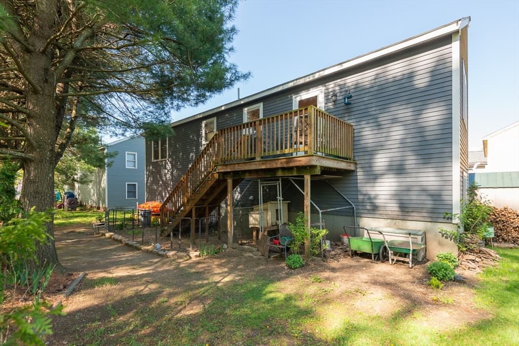 14 Cottage St #D photo 2