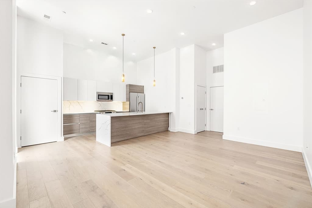 30 Penniman Road #101 photo 5