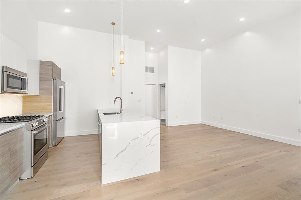 30 Penniman Road #101 photo 4
