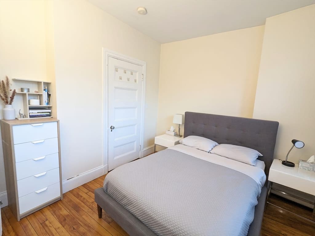 1800 Massachusetts Ave #11 photo 5